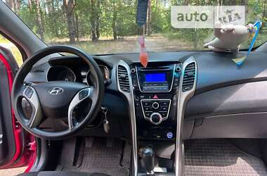 Хэтчбек Hyundai i30 2013 в Пещанке