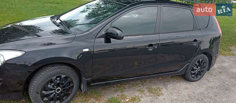 Універсал Hyundai i30 2012 в Києві