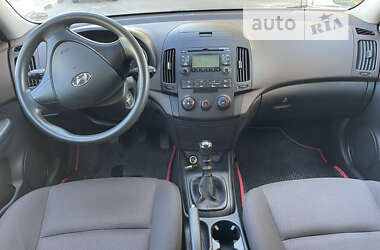 Хэтчбек Hyundai i30 2009 в Житомире