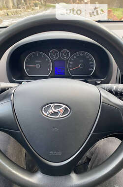 Хэтчбек Hyundai i30 2009 в Житомире