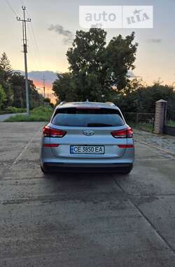 Универсал Hyundai i30 2021 в Черновцах