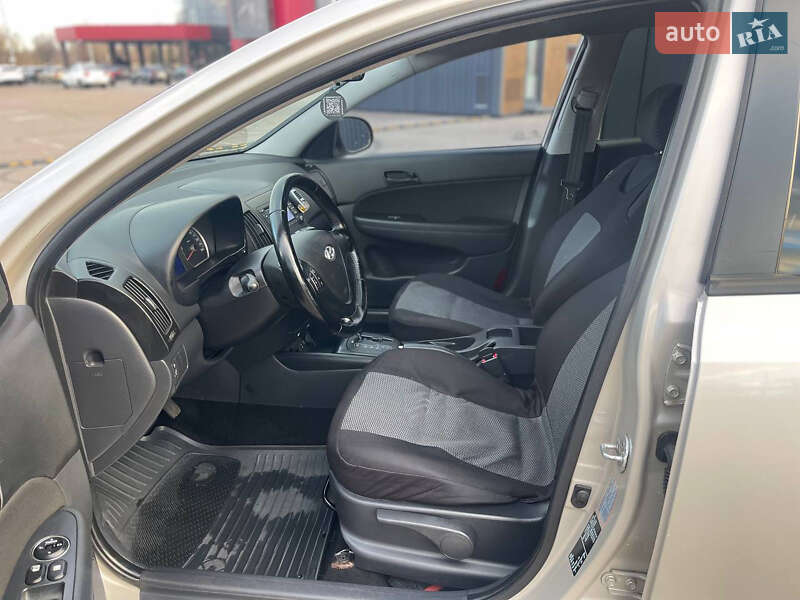 Универсал Hyundai i30 2011 в Киеве