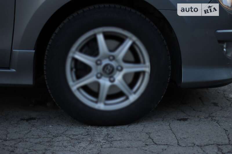 Универсал Hyundai i30 2011 в Пустомытах