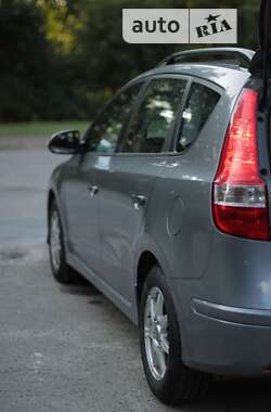 Универсал Hyundai i30 2011 в 