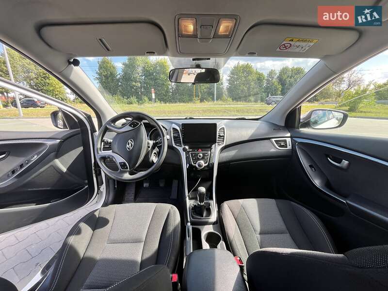 Хэтчбек Hyundai i30 2014 в Киеве