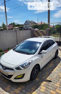 Хэтчбек Hyundai i30 2013 в Одессе