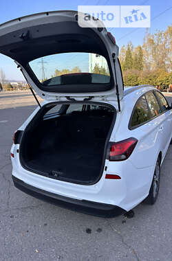 Универсал Hyundai i30 2017 в 