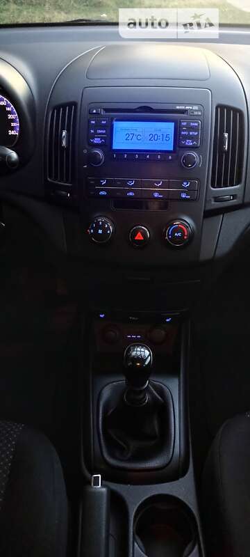 Хетчбек Hyundai i30 2010 в Українці