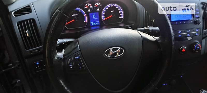 Хетчбек Hyundai i30 2010 в Українці