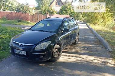 Універсал Hyundai i30 2008 в Рівному