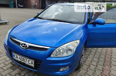 Хэтчбек Hyundai i30 2008 в Сумах