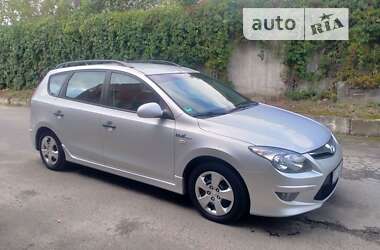 Универсал Hyundai i30 2011 в Хмельницком