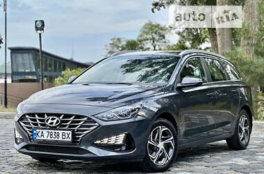 Универсал Hyundai i30 2021 в Киеве