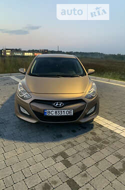 Хэтчбек Hyundai i30 2012 в Львове