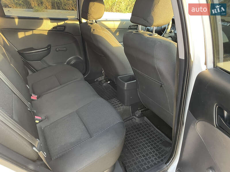 Хэтчбек Hyundai i30 2009 в Полтаве