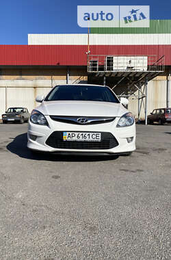 Хэтчбек Hyundai i30 2011 в Запорожье