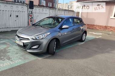 Хетчбек Hyundai i30 2013 в Києві