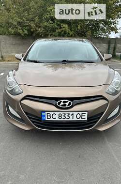 Хэтчбек Hyundai i30 2012 в Львове