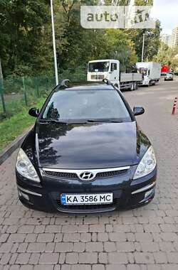 Универсал Hyundai i30 2008 в Киеве