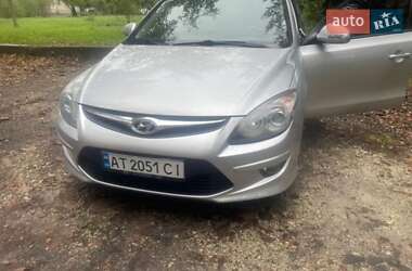 Универсал Hyundai i30 2012 в Бориславе