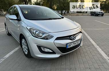 Хэтчбек Hyundai i30 2012 в Запорожье