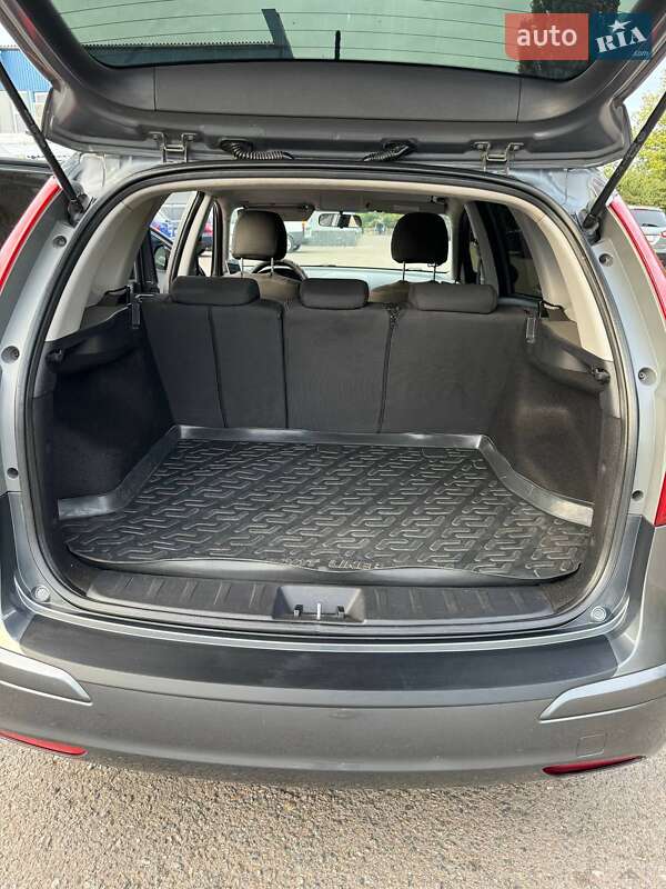 Универсал Hyundai i30 2011 в Бердичеве