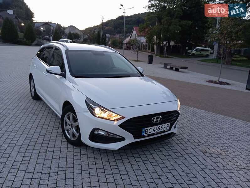 Универсал Hyundai i30 2022 в Львове фото 2 Универсал Hyundai i30 2022 в Львове