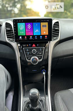 Универсал Hyundai i30 2014 в 