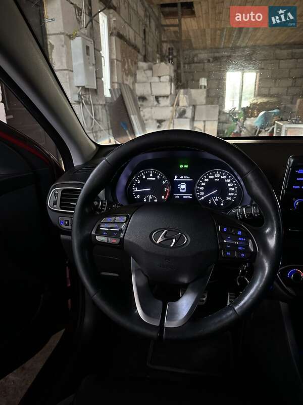 Хэтчбек Hyundai i30 2018 в Буче