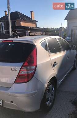 Хетчбек Hyundai i30 2011 в Києві