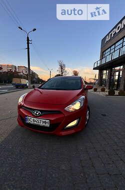 Хэтчбек Hyundai i30 2012 в Ивано-Франковске