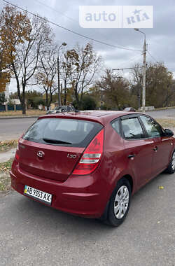 Хэтчбек Hyundai i30 2008 в Сумах