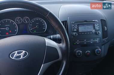 Универсал Hyundai i30 2010 в Баштанке