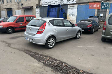 Хэтчбек Hyundai i30 2008 в 