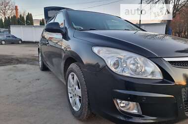 Хетчбек Hyundai i30 2008 в Старокостянтинові