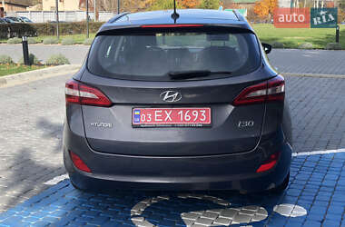 Универсал Hyundai i30 2015 в Луцке