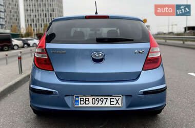 Хэтчбек Hyundai i30 2011 в Ровно