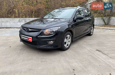 Універсал Hyundai i30 2011 в Києві