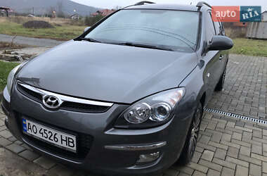 Универсал Hyundai i30 2009 в Ужгороде