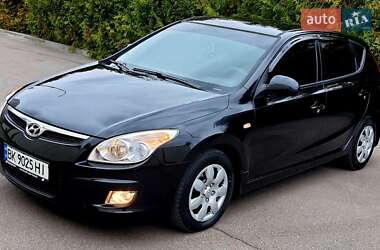 Хетчбек Hyundai i30 2008 в Пісочині