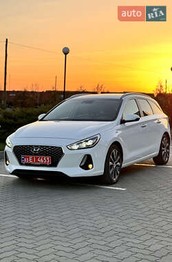 Універсал Hyundai i30 2017 в Ковелі