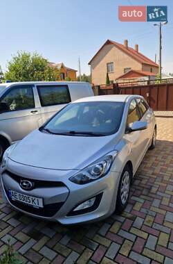 Хетчбек Hyundai i30 2012 в Дніпрі