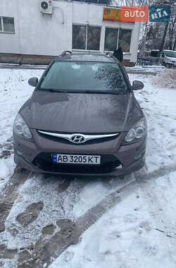 Універсал Hyundai i30 2011 в Вінниці