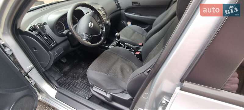 Універсал Hyundai i30 2011 в Чорноморську