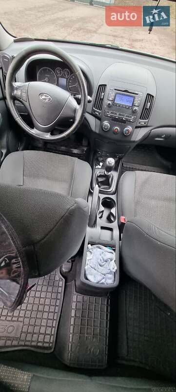 Універсал Hyundai i30 2011 в Чорноморську