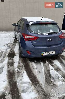 Хетчбек Hyundai i30 2013 в 
