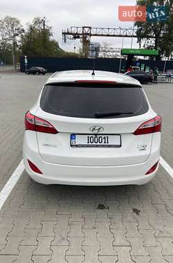 Универсал Hyundai i30 2013 в Киеве