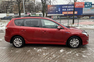 Універсал Hyundai i30 2011 в Києві