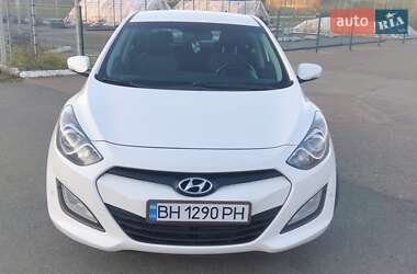 Хэтчбек Hyundai i30 2013 в Одессе