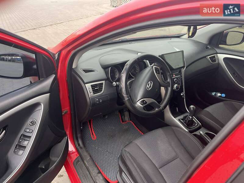 Седан Hyundai i30 2012 в Одессе